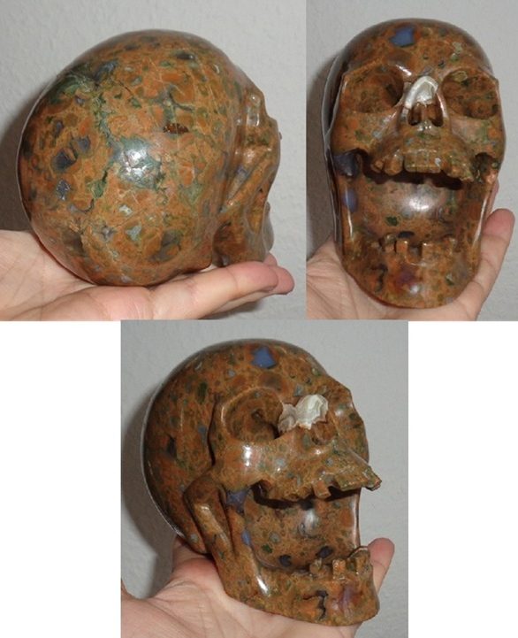 Regenwaldjaspis Kristallschädel 1,08 kg Rhyolith