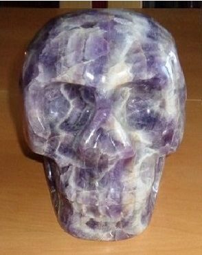 großer Chevron Amethyst Kristallschädel 11,5 kg Amethystschädel