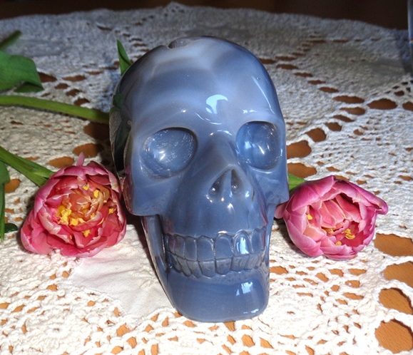 Achat Kristallschädel 1,19 kg bei Helaria kaufen